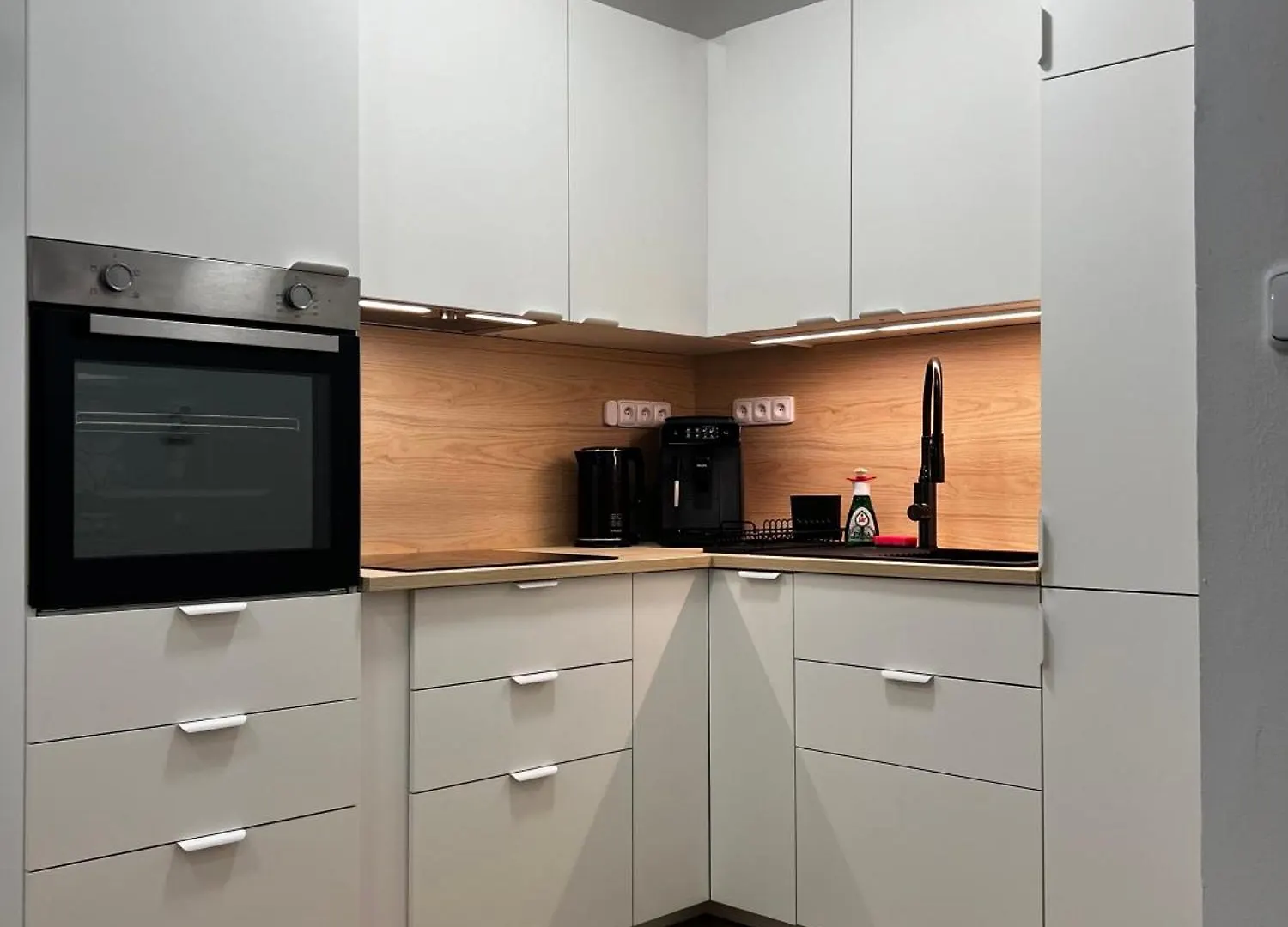 Two Apartments, Free Parking, Close To The Center Prag Apartment