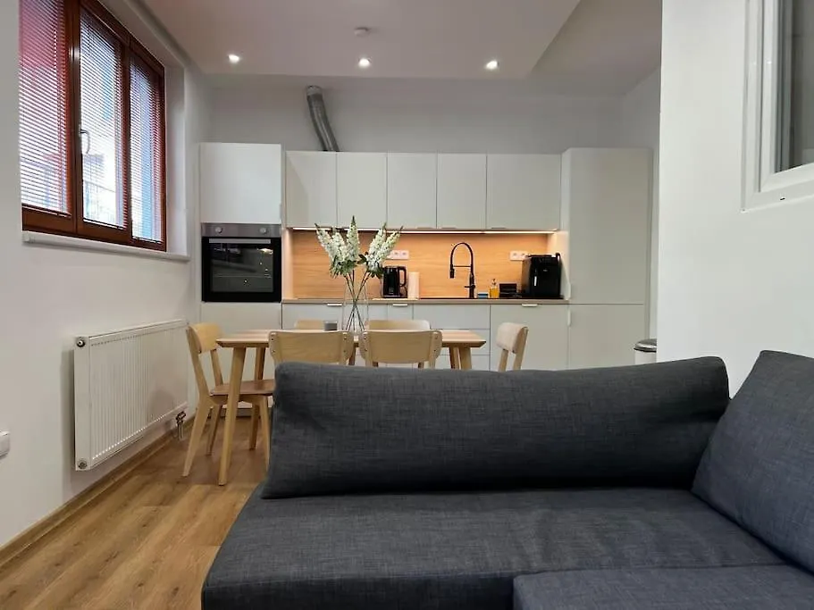 Two Apartments, Free Parking, Close To The Center Praha 0*,